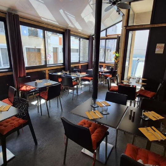  GRIET IMMO : Local / Bureau | LE BOURG-D'OISANS (38520) | 128 m2 | 390 000 &euro; 