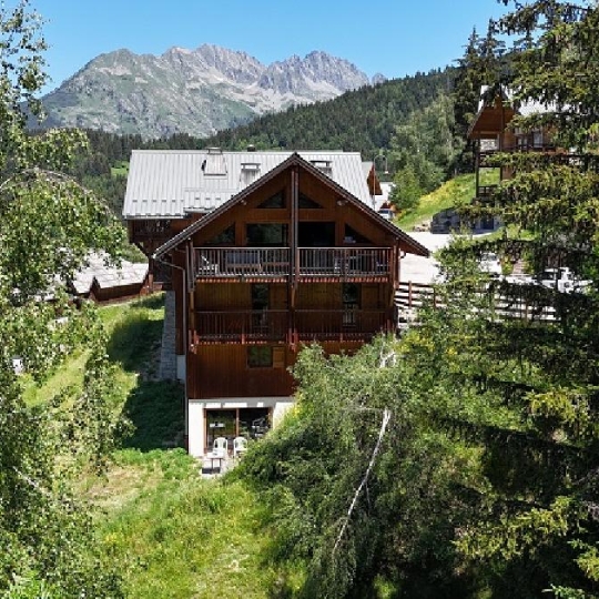  GRIET IMMO : House | OZ (38114) | 436 m2 | 2 100 000 &euro; 