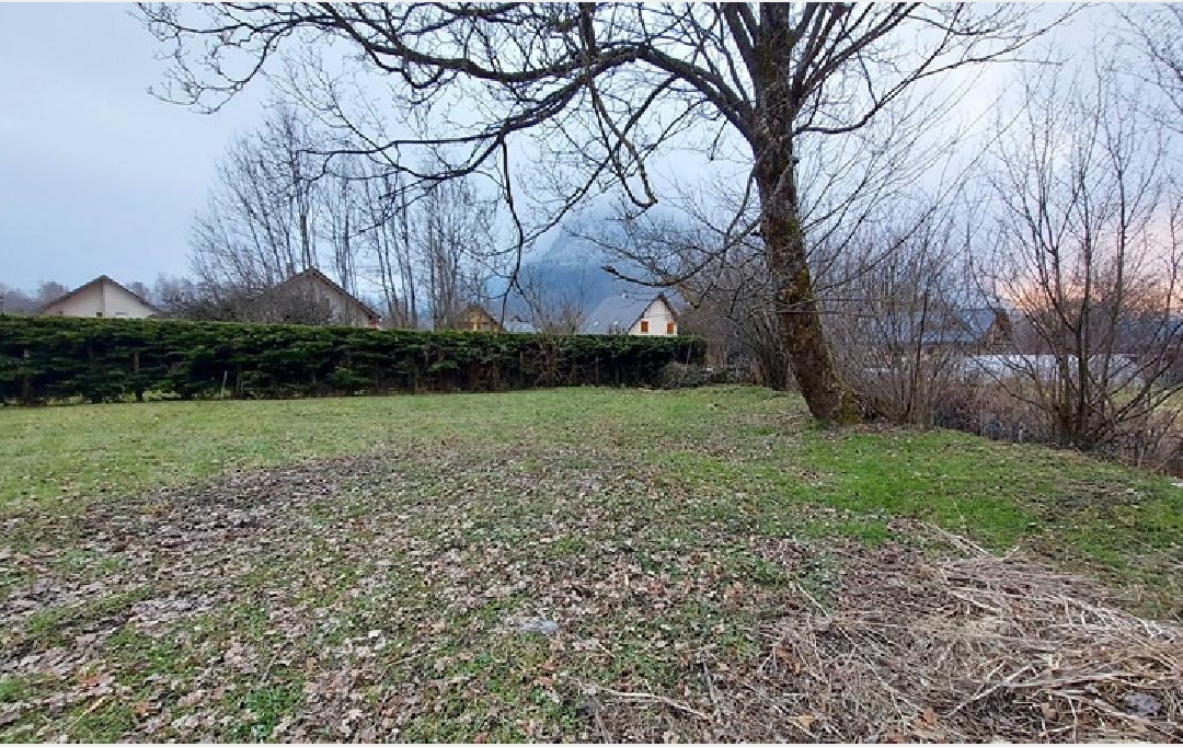 GRIET IMMO : Ground | ALLEMOND (38114) | 1 204 m2 | 77 000 € 