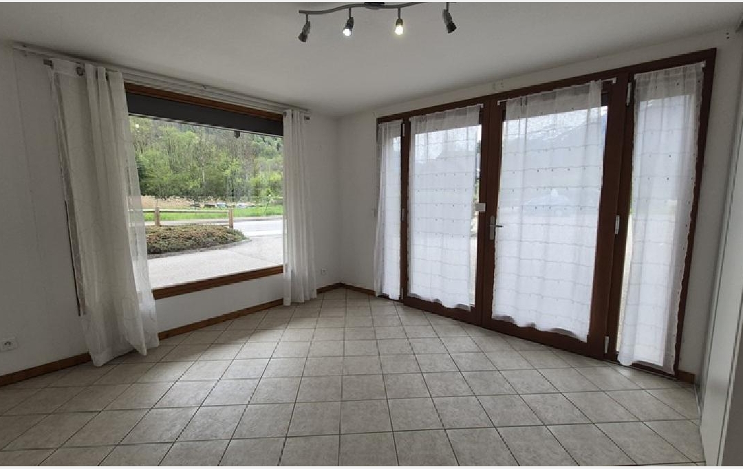 GRIET IMMO : Local / Bureau | ALLEMOND (38114) | 47 m2 | 169 000 &euro; 