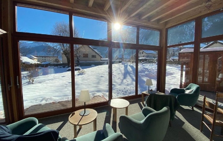  GRIET IMMO Office | LE BOURG-D'OISANS (38520) | 1 500 m2 | 2 092 000 € 